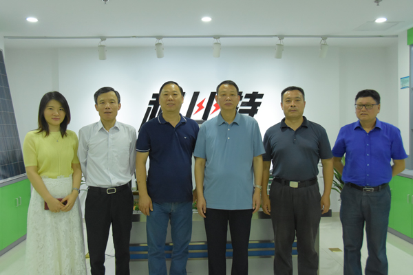 长沙市政协主席、党组书记文树勋一行莅临天行在线防雷走访调研