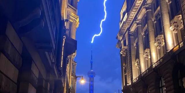 天行在线防雷解析上海东方明珠“接闪”