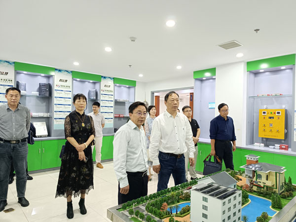 湖南省政协副主席、民建湖南省委会主委赖明勇莅临天行在线走访调研